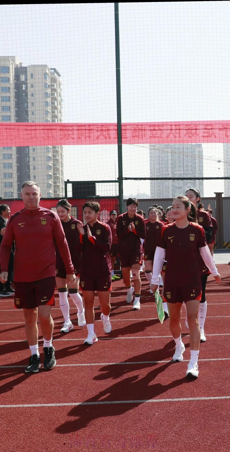 中国足协U-14女足秋季训练营在蓉圆满落幕 中国足协U-14女足秋季训练营在蓉圆满落幕